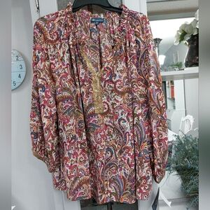 Democracy Gold Trim Paisley Top 3X NWT